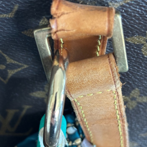 LOUIS VUITTON Monogram Luco Shoulder Bag 💼 FL1021 - Picture 4 of 7